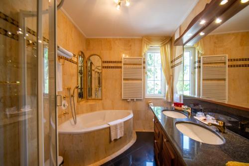 Kúpeľňa v ubytovaní Seehotel Porcia