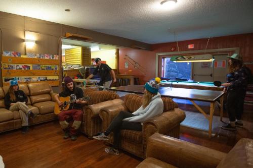 Clients de l'établissement The Raging Elk Adventure Lodging