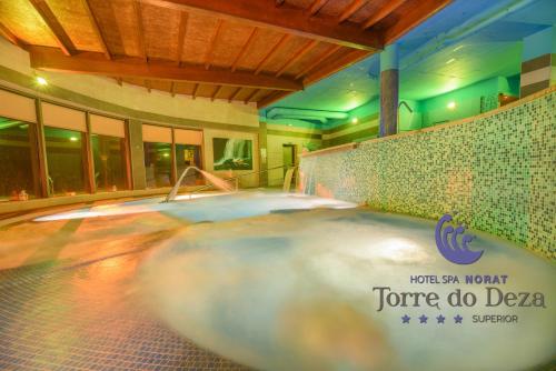 ラリンにあるHotel Spa Norat Torre Do Deza 4* Superiorのギャラリーの写真