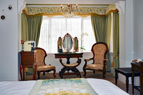 シャンクリンにあるHaven Hall Hotelのギャラリーの写真