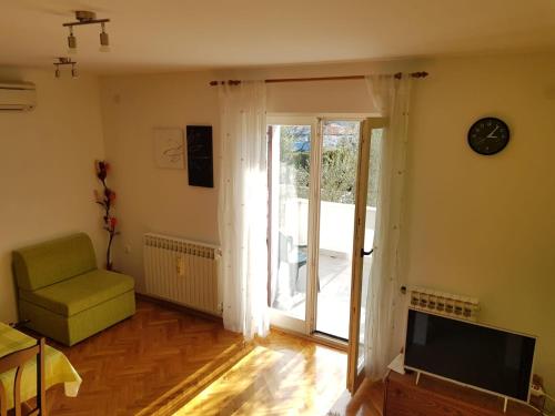 Posedenie v ubytovaní Apartments Ivana Diklo