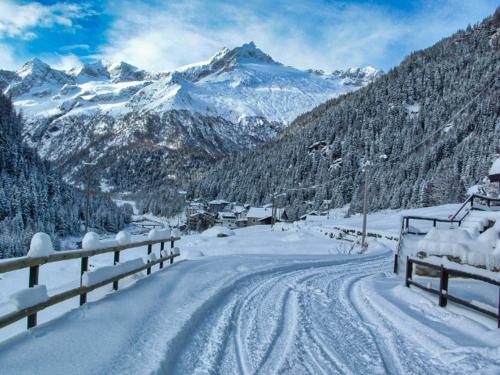Hotel Gembro im Winter