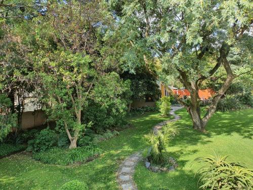 Giardino di Silverstone Guesthouse