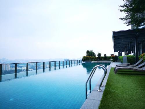 Πισίνα στο ή κοντά στο The Cedar Icon City Petaling Jaya