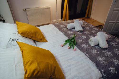 Cama o camas de una habitación en Apartament Ambasada