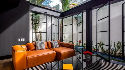 Posezení v ubytování PIER 57 - 108 Luxurious Loft in Romantic Zone