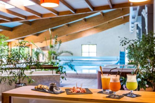 Gallery image of Best Western Le Relais de Laguiole H&ocirc;tel & Spa in Laguiole