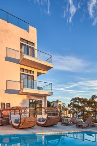Πισίνα στο ή κοντά στο Zane Grey Pueblo Hotel
