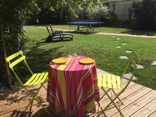 Photo de la galerie de l'établissement Les gîtes du Clos Saint-Martin, à Maule