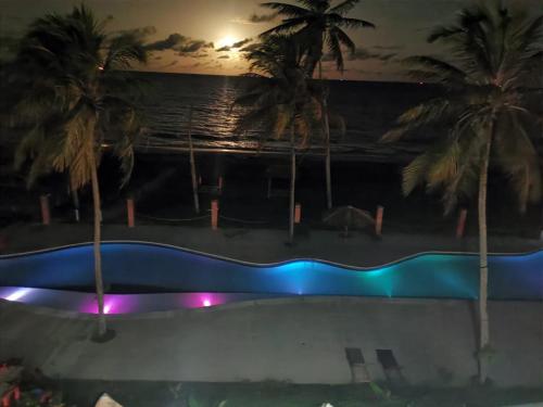 Бассейн в Costa Brava Praia Hotel или поблизости