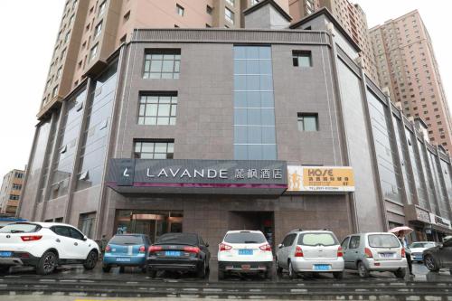 Bangunan di mana terletaknya hotel