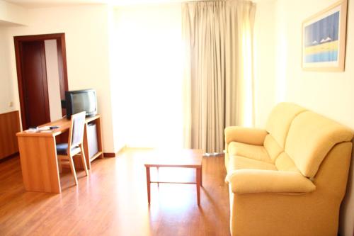 Televisyen dan/atau pusat hiburan di Gran Hotel del Coto