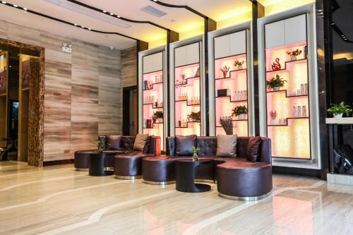 Lobby o reception area sa Lavande Hotel Jinan High-Tech Wanda Exhibition Center