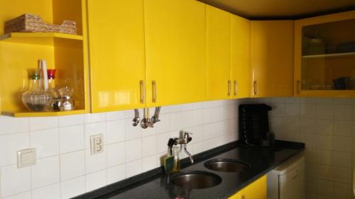 Lisbon Lookout Penthouse Center Bairro Alto Chiado