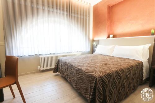 People Travel Rooms photo 15