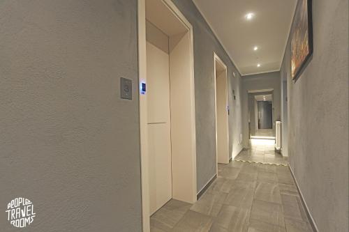 People Travel Rooms photo 30