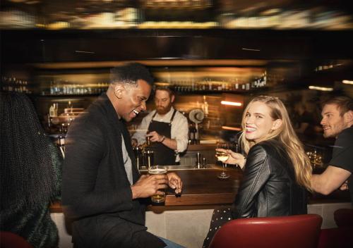 Clientes alojados en The Colonnade Hotel