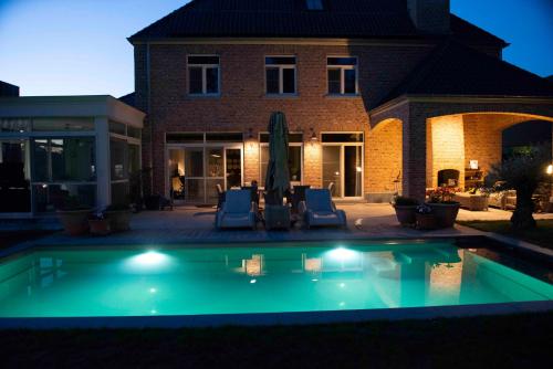 Gallery image of StudioBeerse met Sauna Zwembad en Spa in Beerse