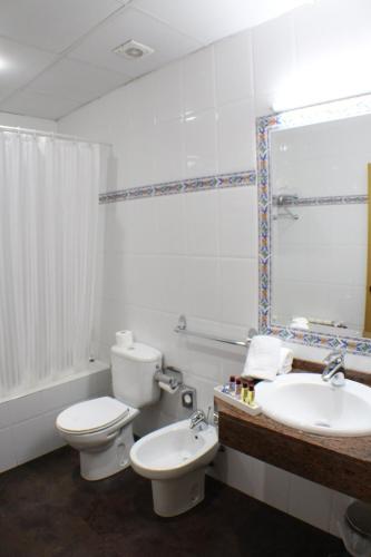 A bathroom at Hotel Meta