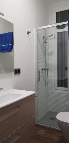 Ванная комната в PICASSO CALLAO WiFi FREE