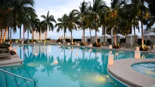 Private condo hotel at Four Seasons Brickell photo 5