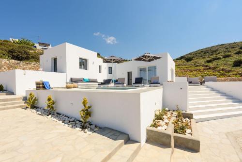 Gallery image of PAROS VILLA BLUE SENSES in Aliki
