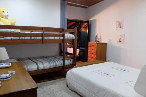 My Portugal for All - Lousada Villa tesisinde bir ranza yatağı veya ranza yatakları