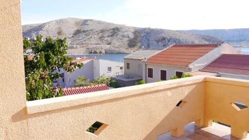 Cozy 1 bedroom apartment with sea view