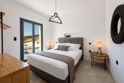 Gallery image of PAROS VILLA BLUE SENSES in Aliki