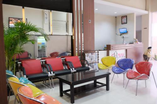 Zdjęcie z galerii obiektu Gapura Residence Airport Semarang by Sinergi w mieście Semarang