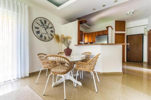 耶路撒冷的住宿－Molho 2BR for 6 guests，相簿中的一張相片