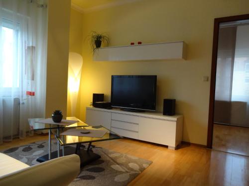 Foto Ferienwohnung Huttenstrasse 22C 5