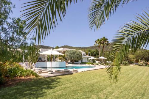 Imagen de la galería de Imagine Your Family Renting This Luxury Villa, Ibiza Villa 1008, en Sant Josep de sa Talaia