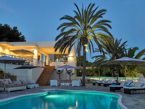 Rent Your Luxury 5 Bedroom Villa, Ibiza Villa 1013, Santa ...