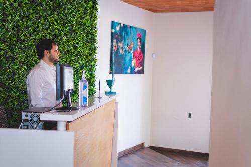 La Lola Hotel & Suites – Photos 3