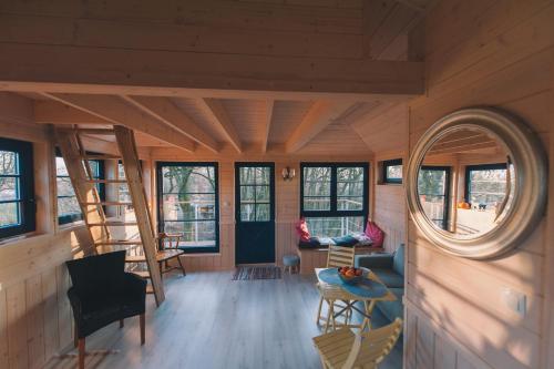 Posedenie v ubytovaní Węgiełek Treehouse