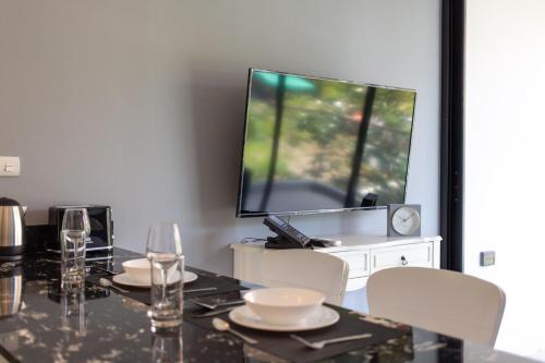 Fotografie z fotogalerie ubytování 1BDR Apartment near Surin beach #210 v destinaci Surin pláž
