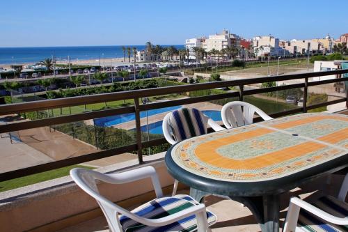 AT126 Con piscina y aire acondicionado, 5 min de la playa