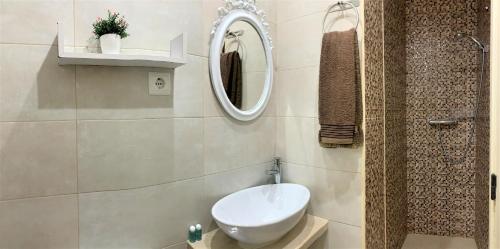 Koupelna v ubytování Suites Inn Lagos