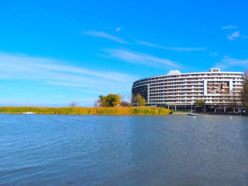 Club218 Holiday Apartman Siófok