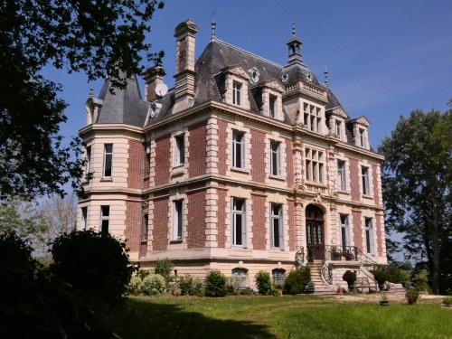 Chateau de Hiéville – Photos 2