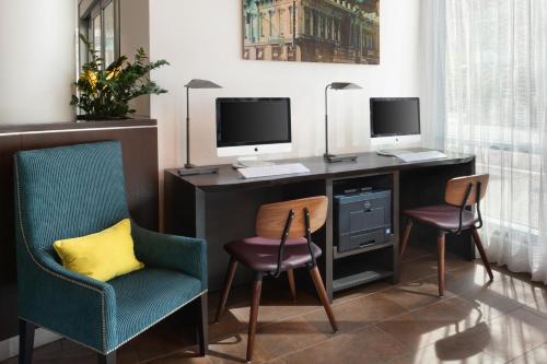 Hotel Indigo San Diego - Gaslamp Quarter, an IHG Hotel Image