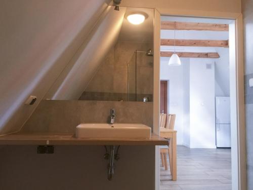 Ванная комната в My Old Town Gdańsk - Apartament Podgarbary 10