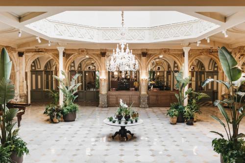 Vstupní hala nebo recepce v ubytování Oriente Atiram Hotel