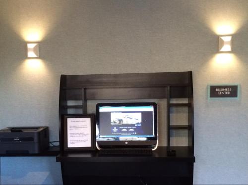 Galería fotográfica de Boarders Inn & Suites by Cobblestone Hotels - Ashland City en Ashland City