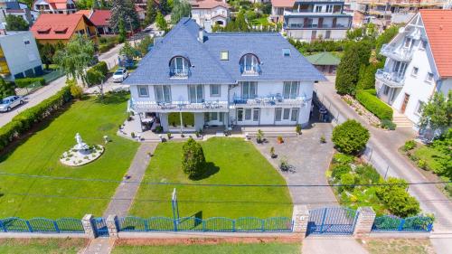 Budova, kde se bed and breakfast nachází