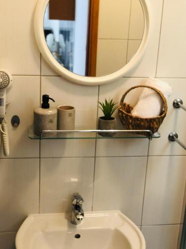 Ένα μπάνιο στο Dream Apartments