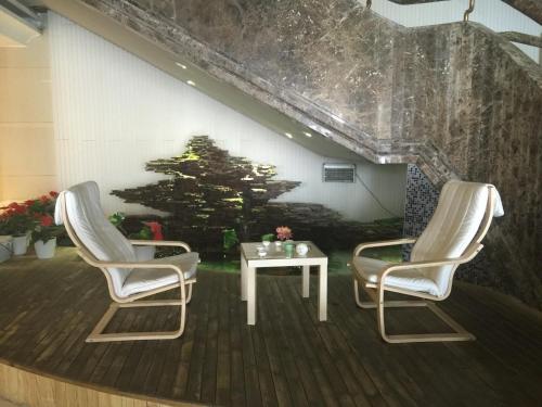 Χώρος καθιστικού στο 7Days Premium Panjin Oilfield Bus Terminal