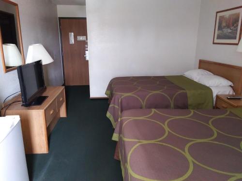 Amerihost Inn & Suites – Photos 5