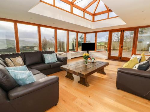 Oakwood House – Photos 3